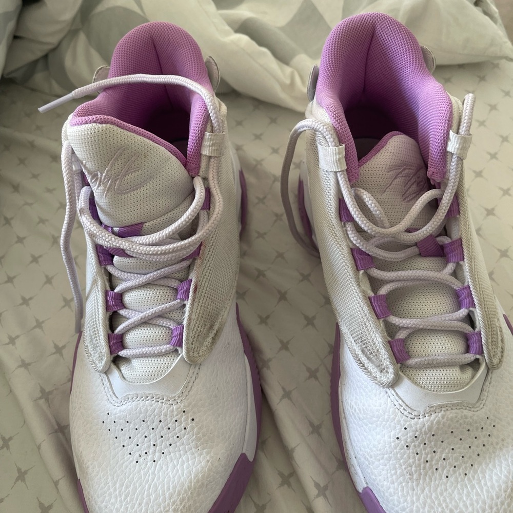 Like new Nike air Jordan’s. Worn a handful of times. Size 5.5Y.